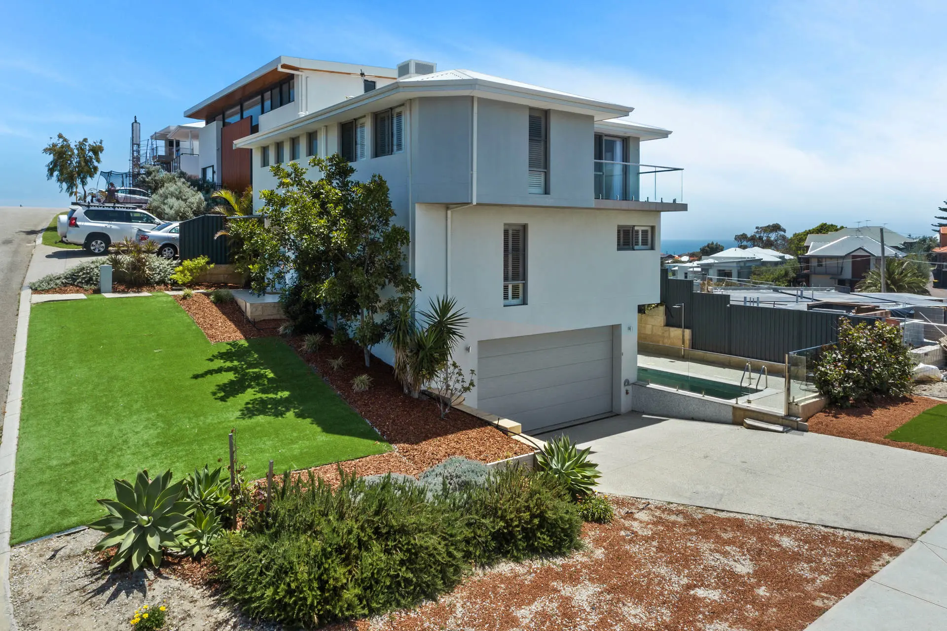 1 Nautilus Place Scarborough Wa 6019 - Image 1