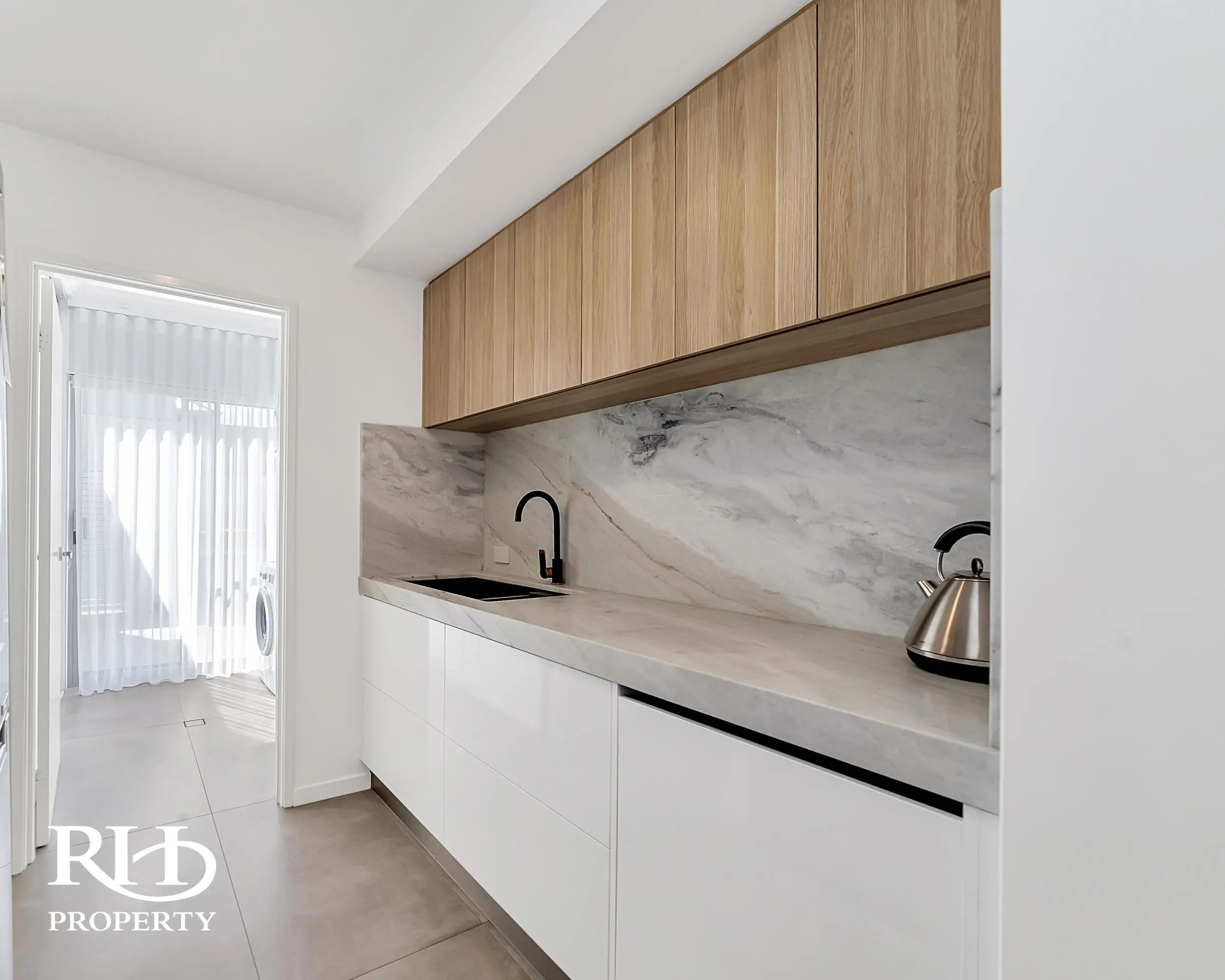 128 Orsino Boulevard North Coogee Wa 6163 - Image 16