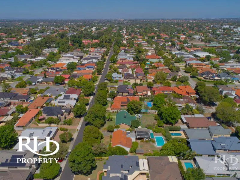 12a Henley Road Ardross Wa 6153 - Image 13