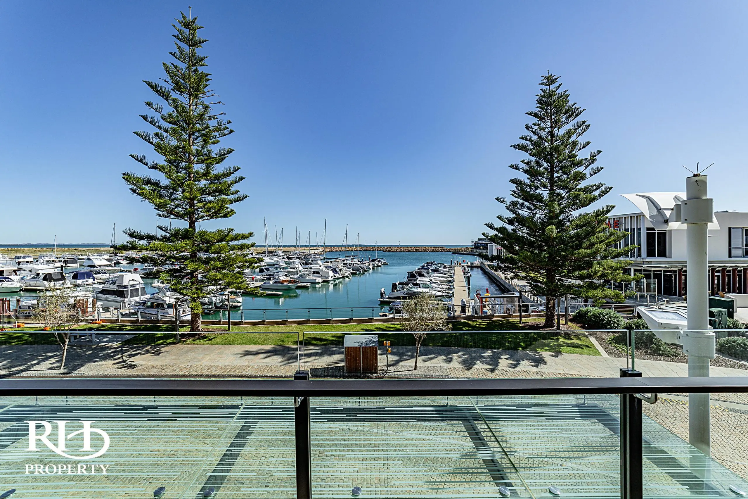 13 9 Coromandel Approach North Coogee Wa 6163 - Image 2