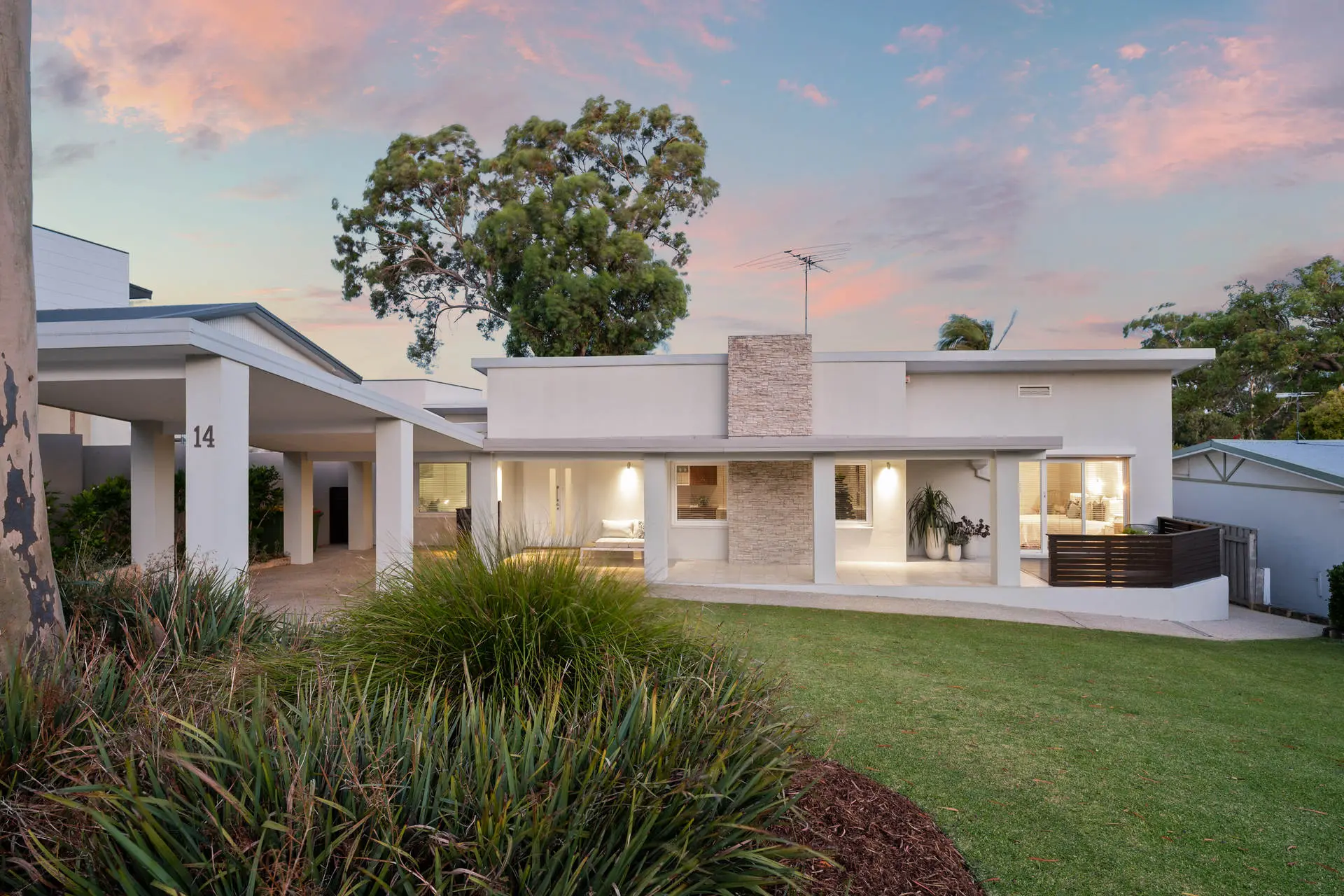 14 Dundalk Road Floreat Wa 6014 - Image 23