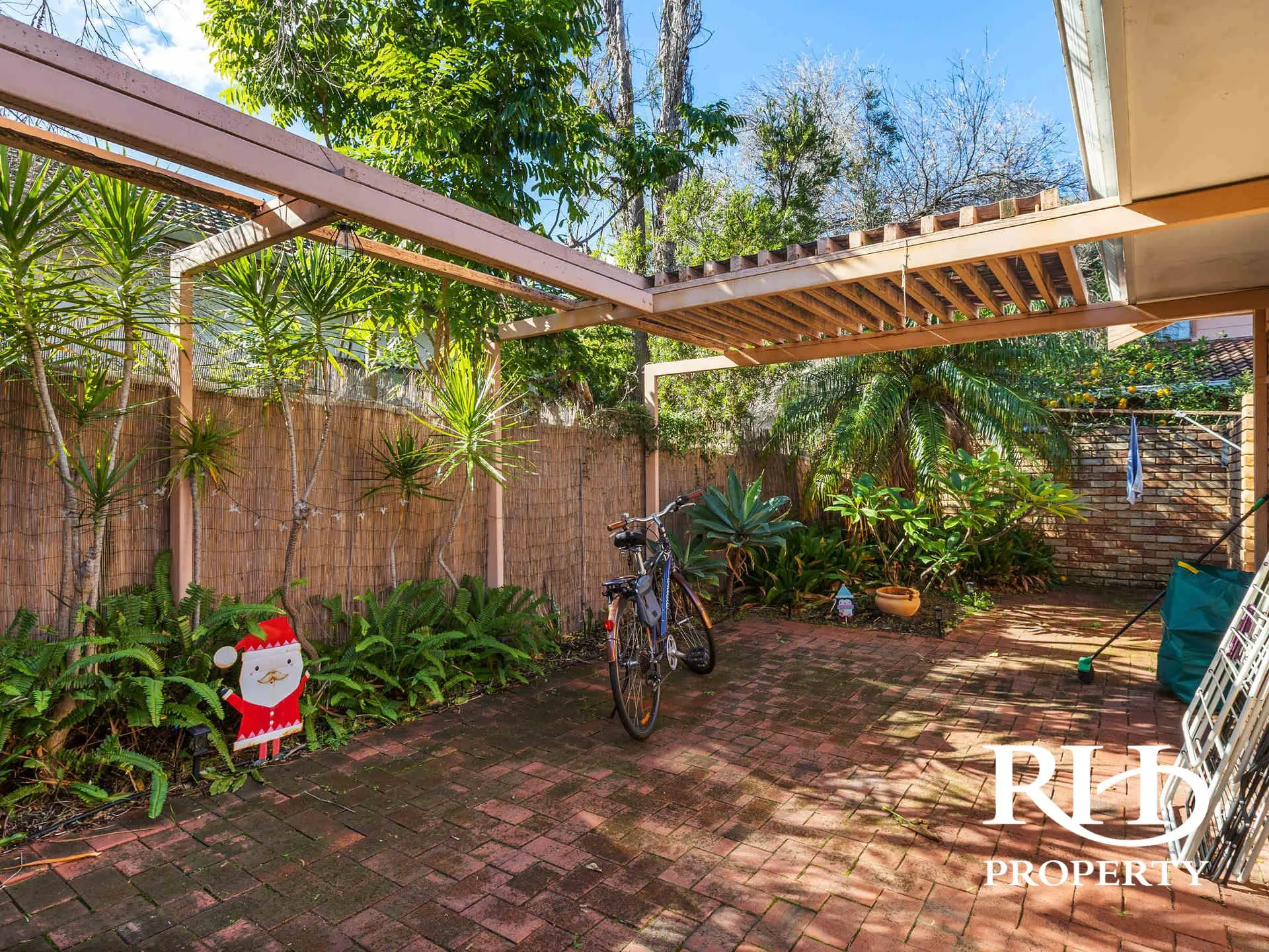2 6 Forbes Road Applecross Wa 6153 - Image 19