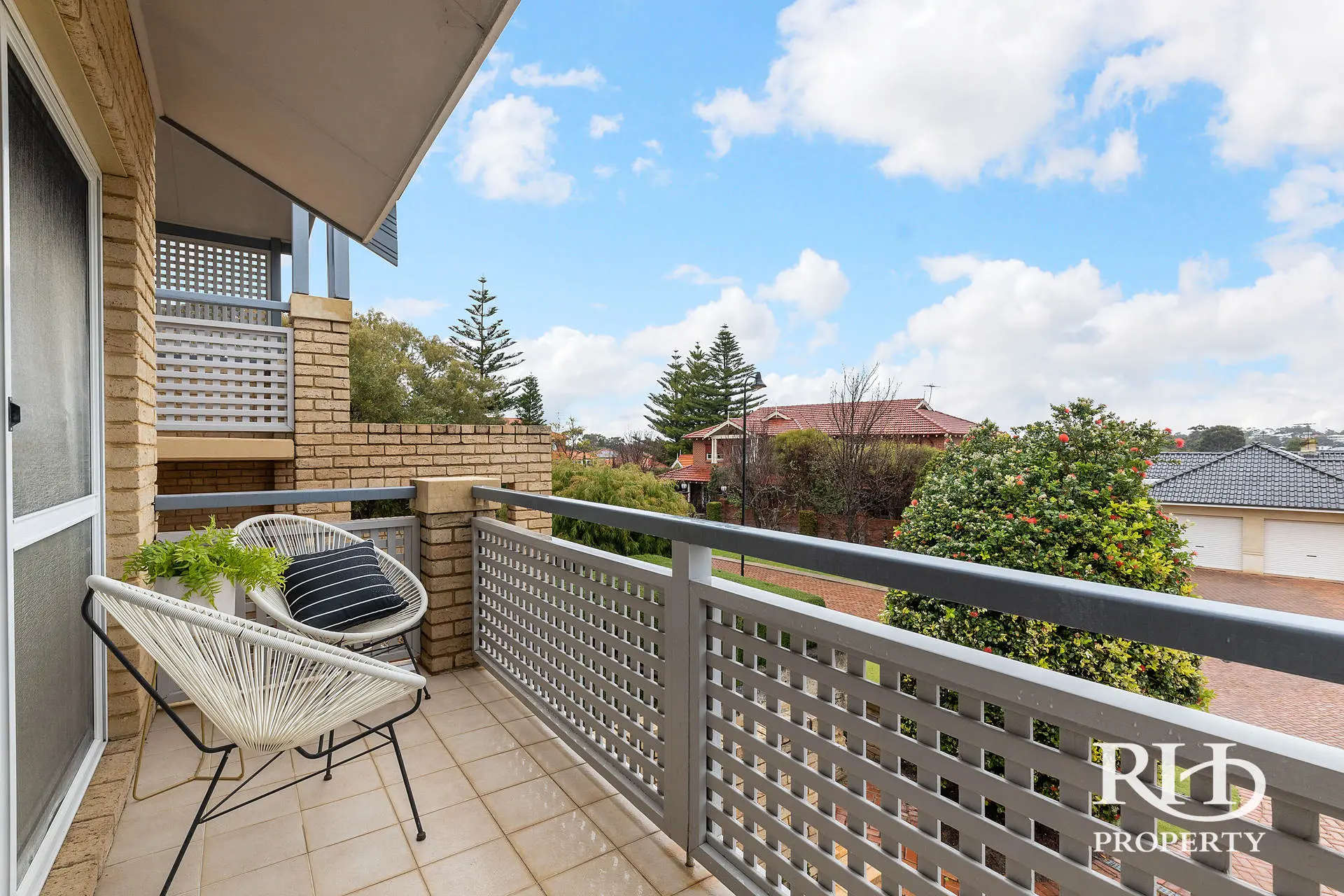 20 Grove End Ridge Mount Claremont Wa 6010 - Image 12