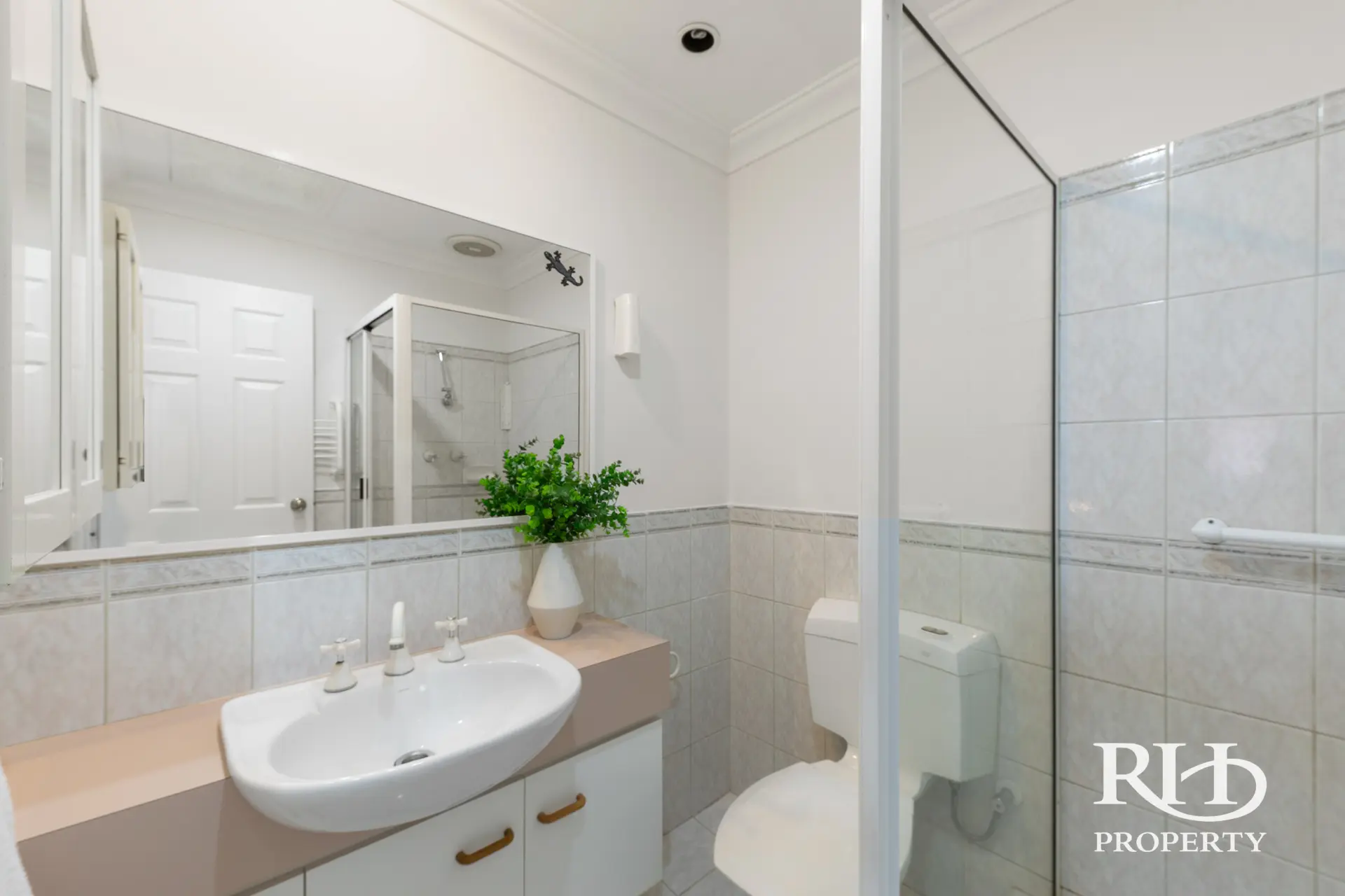 20 Grove End Ridge Mount Claremont Wa 6010 - Image 16