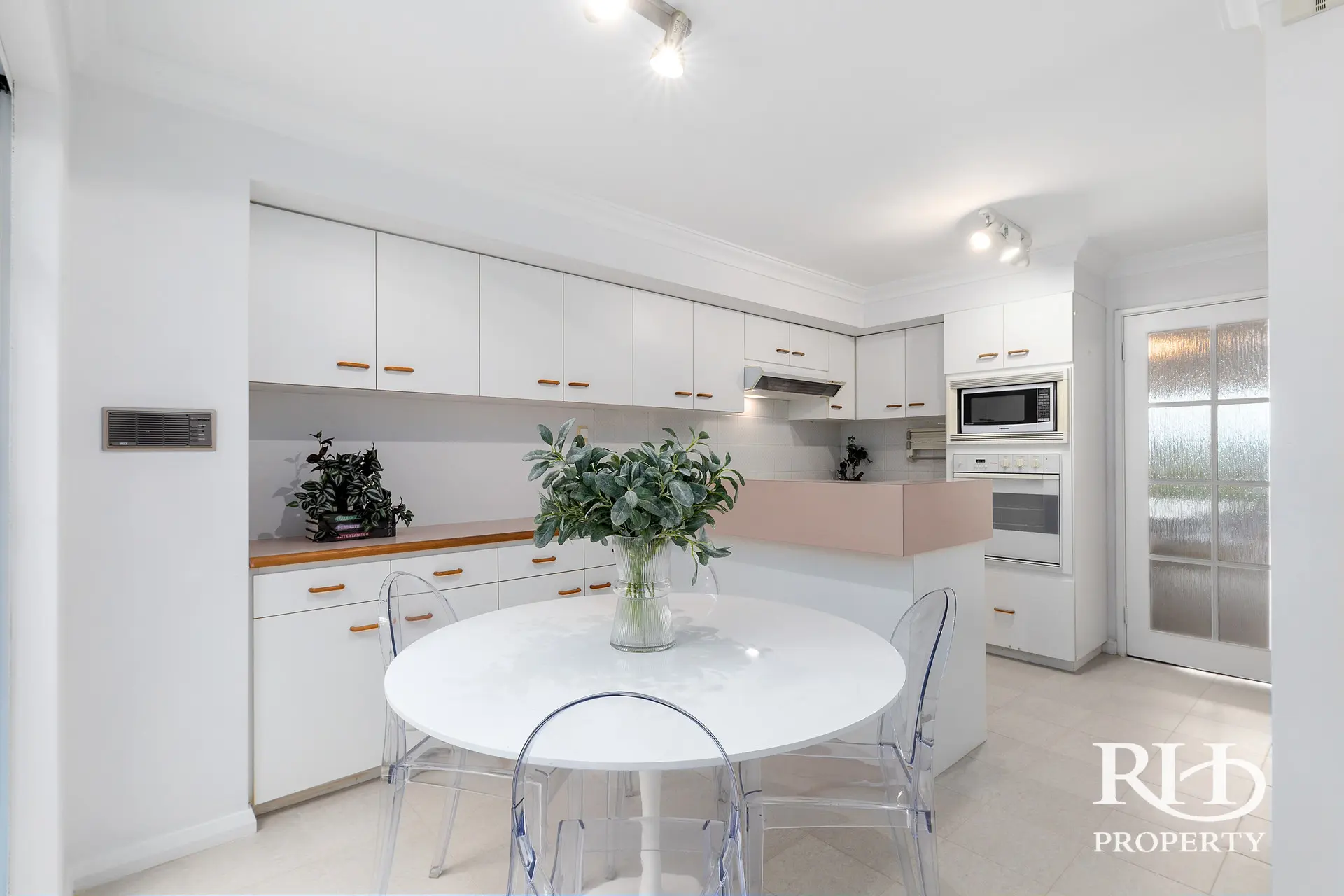 20 Grove End Ridge Mount Claremont Wa 6010 - Image 8