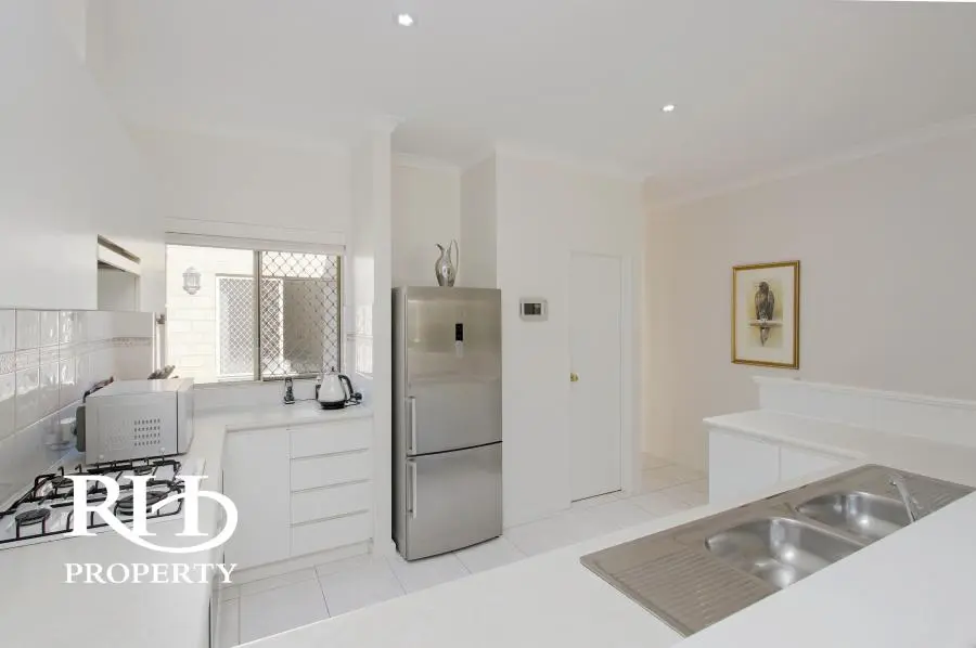 20b Lilian Avenue Applecross Wa 6153 - Image 13