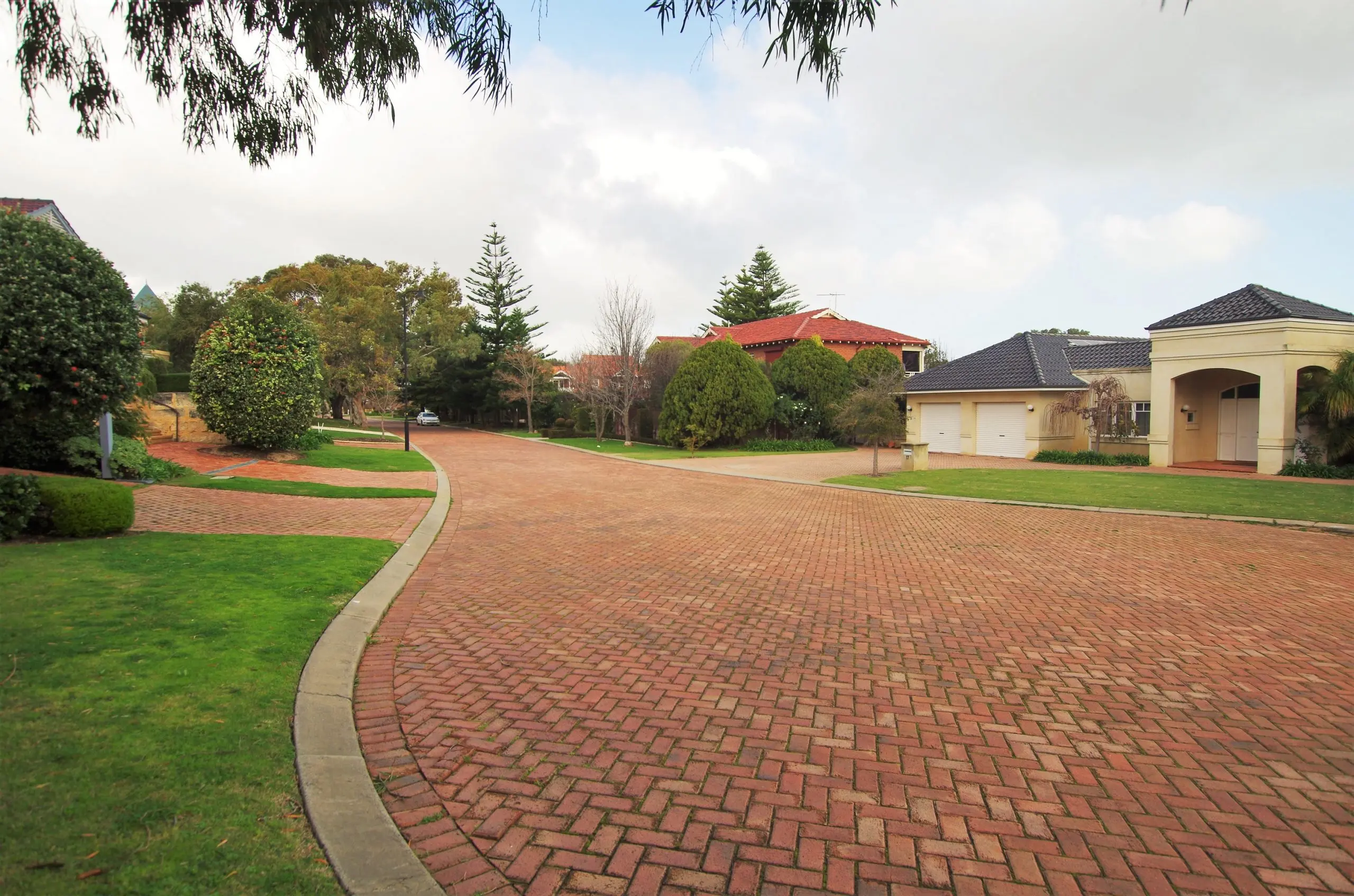 24 Grove End Ridge Mount Claremont Wa 6010 - Image 11