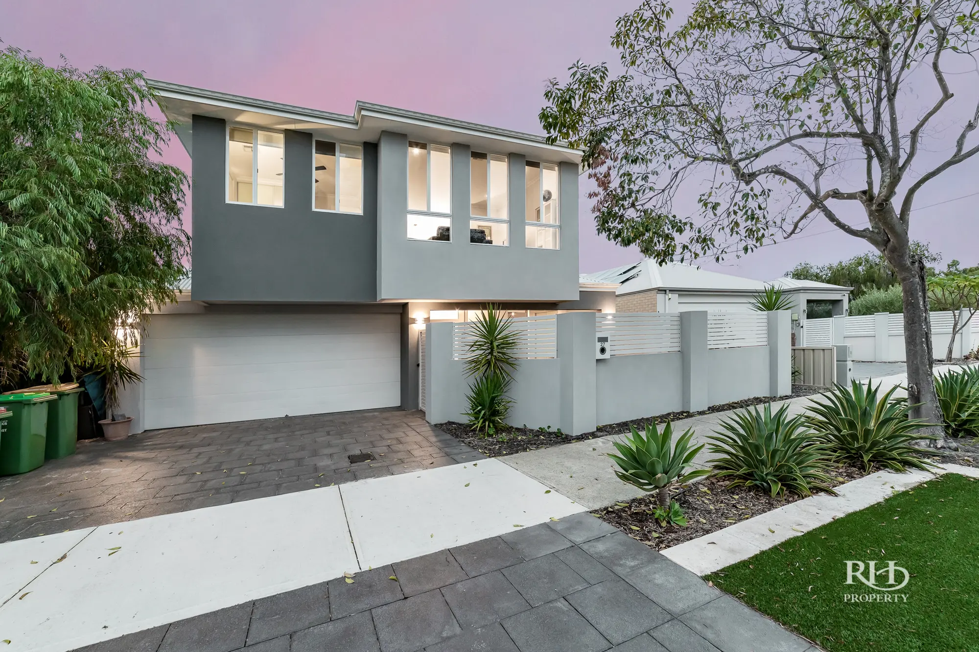 27 Dean Road Bateman Wa 6150 - Image 1
