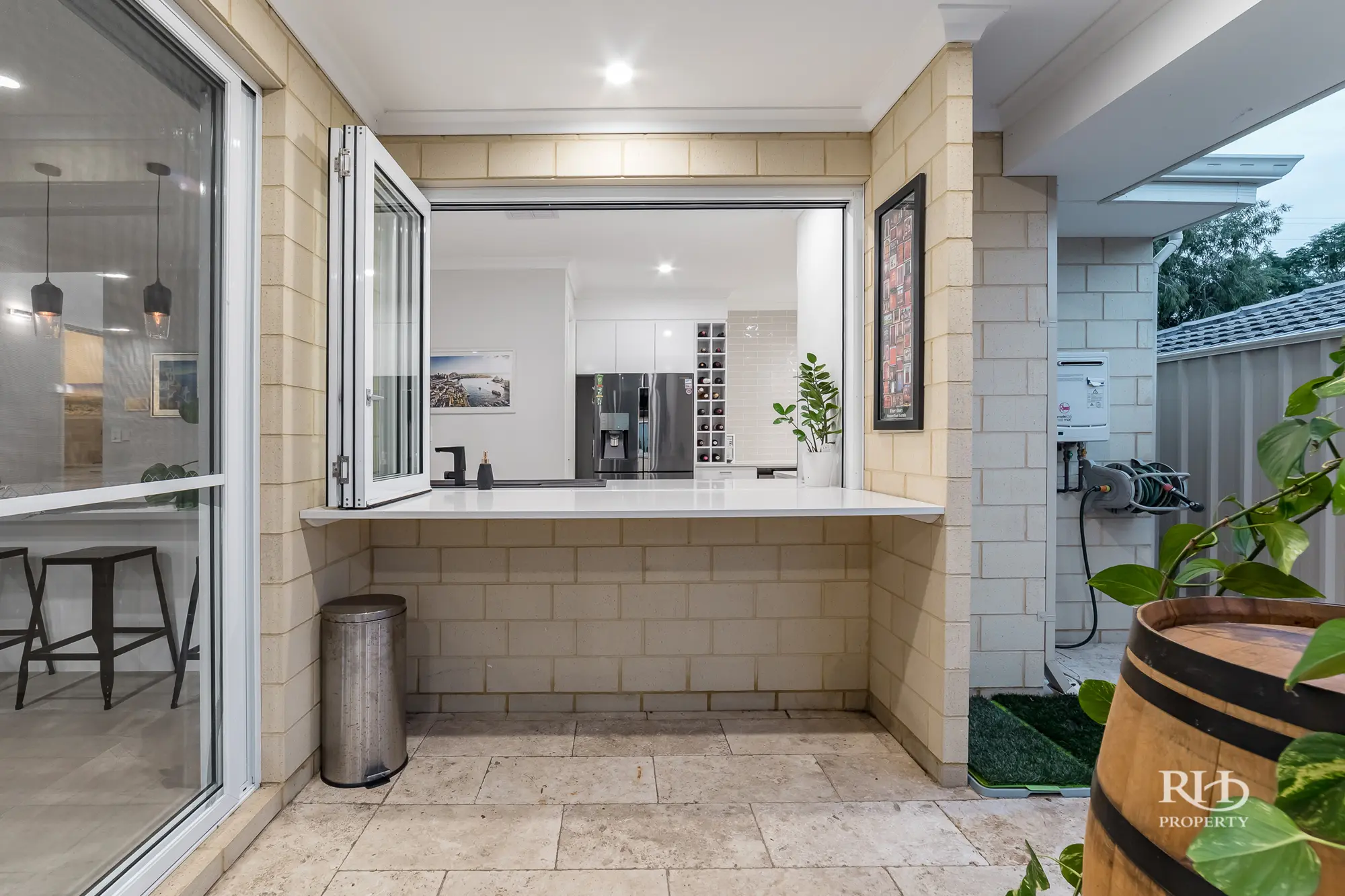 27 Dean Road Bateman Wa 6150 - Image 12