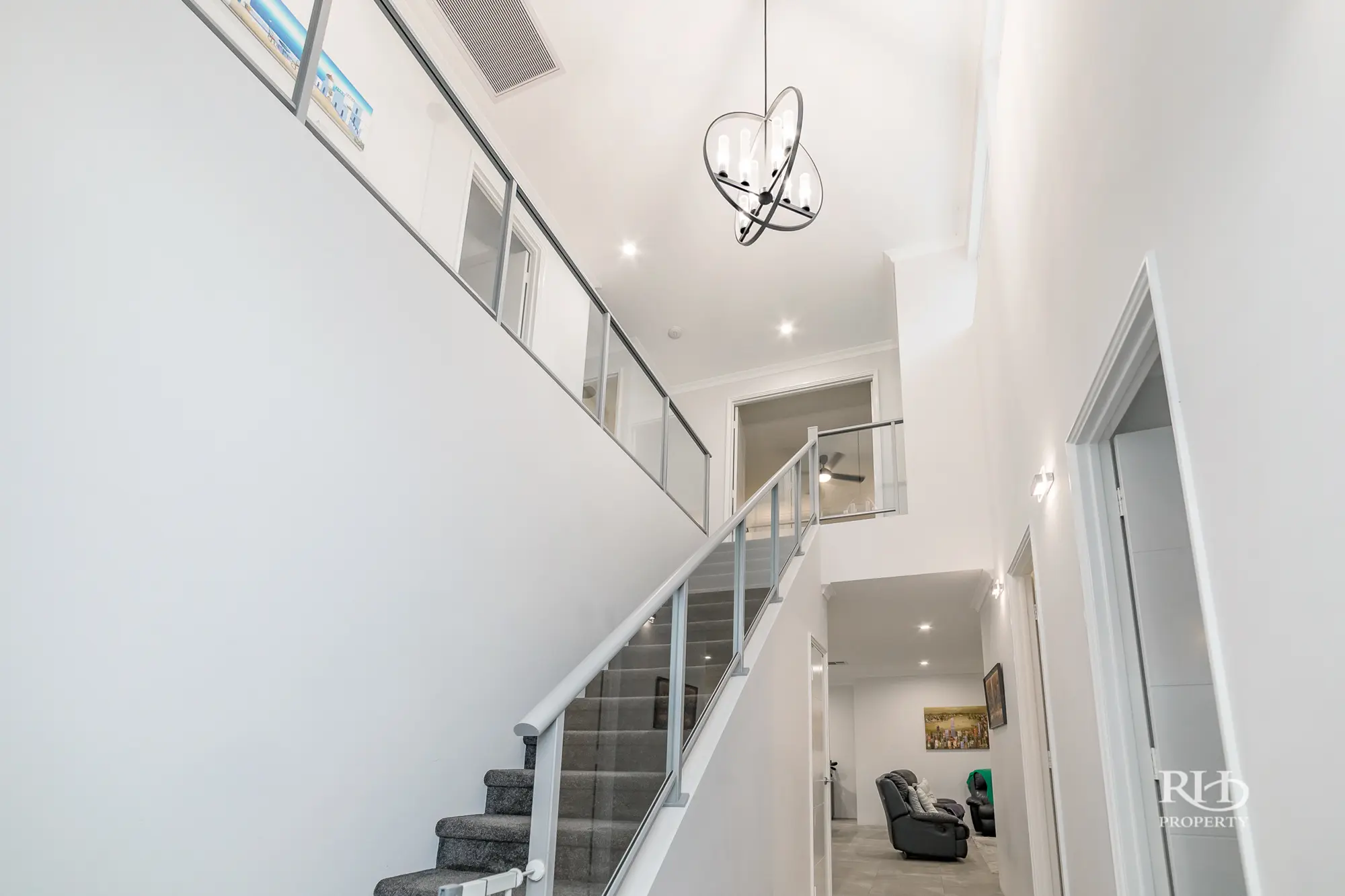 27 Dean Road Bateman Wa 6150 - Image 3