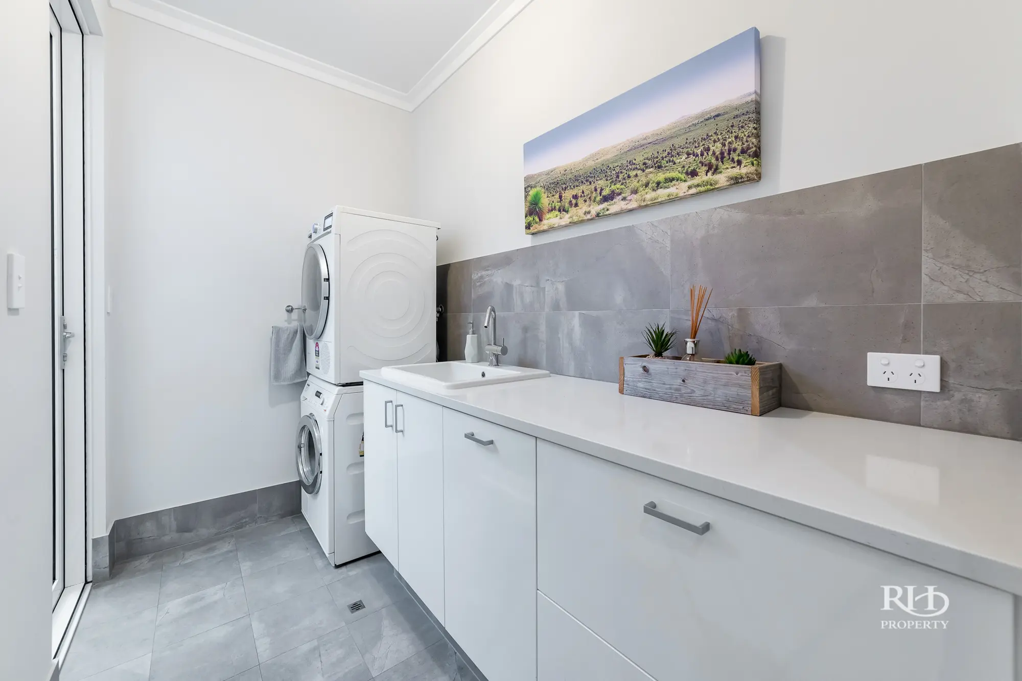 27 Dean Road Bateman Wa 6150 - Image 4