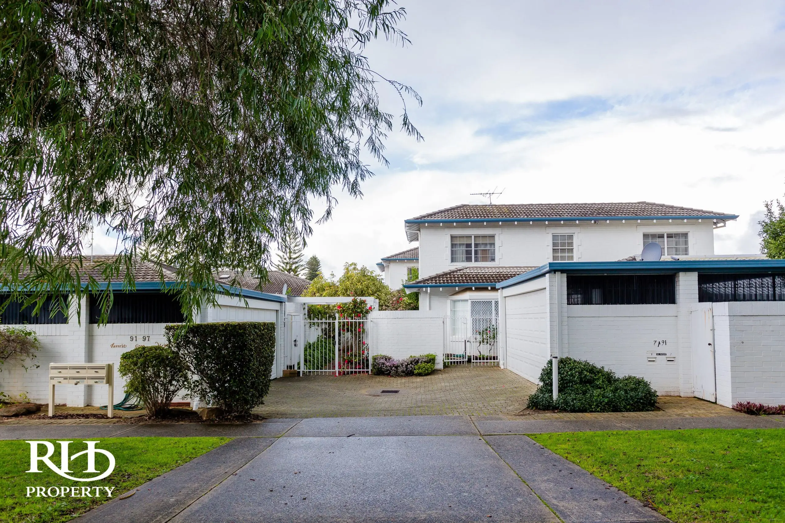 4 91 Forrest Street Cottesloe Wa 6011 - Image 3