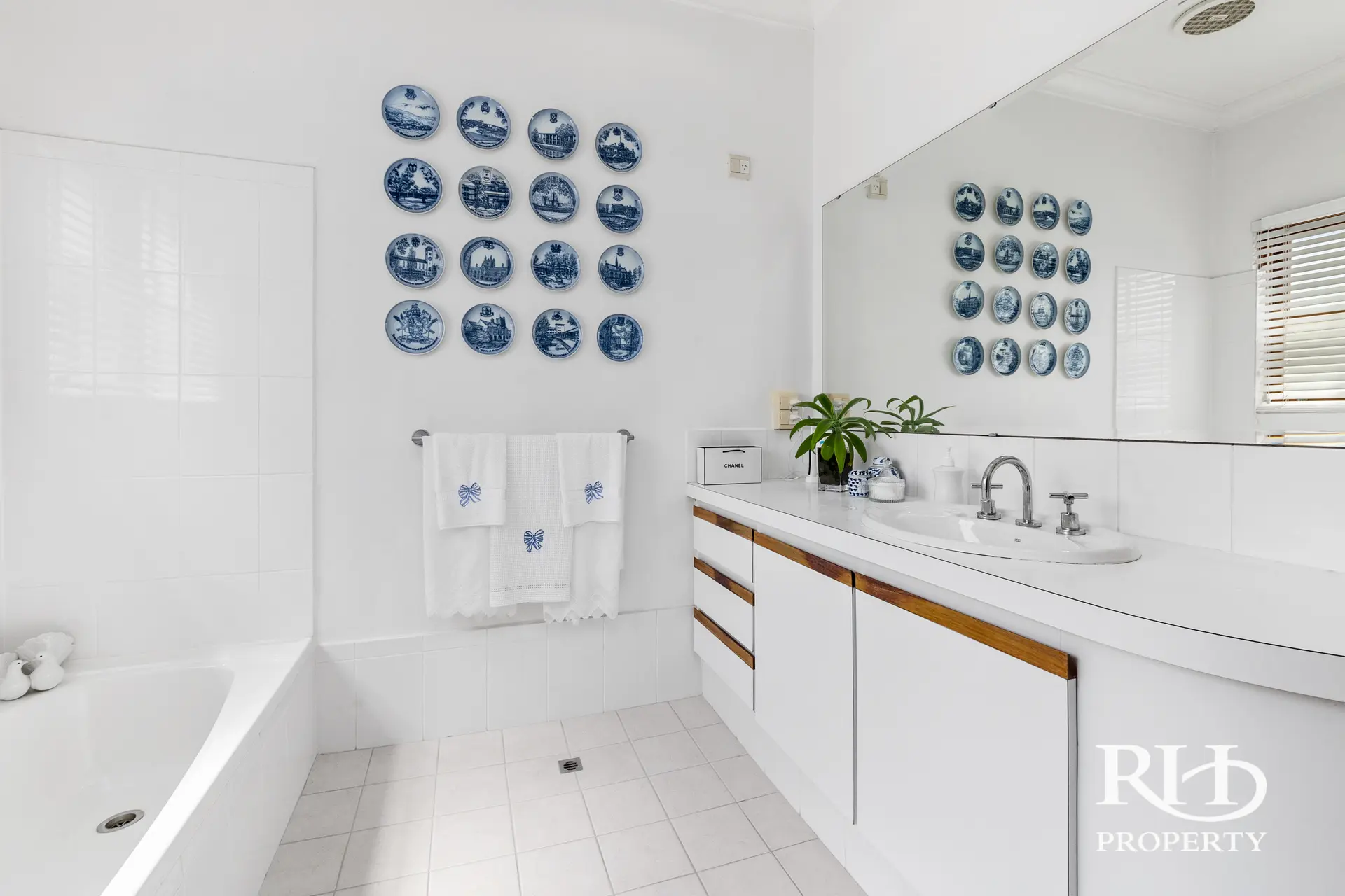 6 19 Karoo Street South Perth Wa 6151 - Image 18