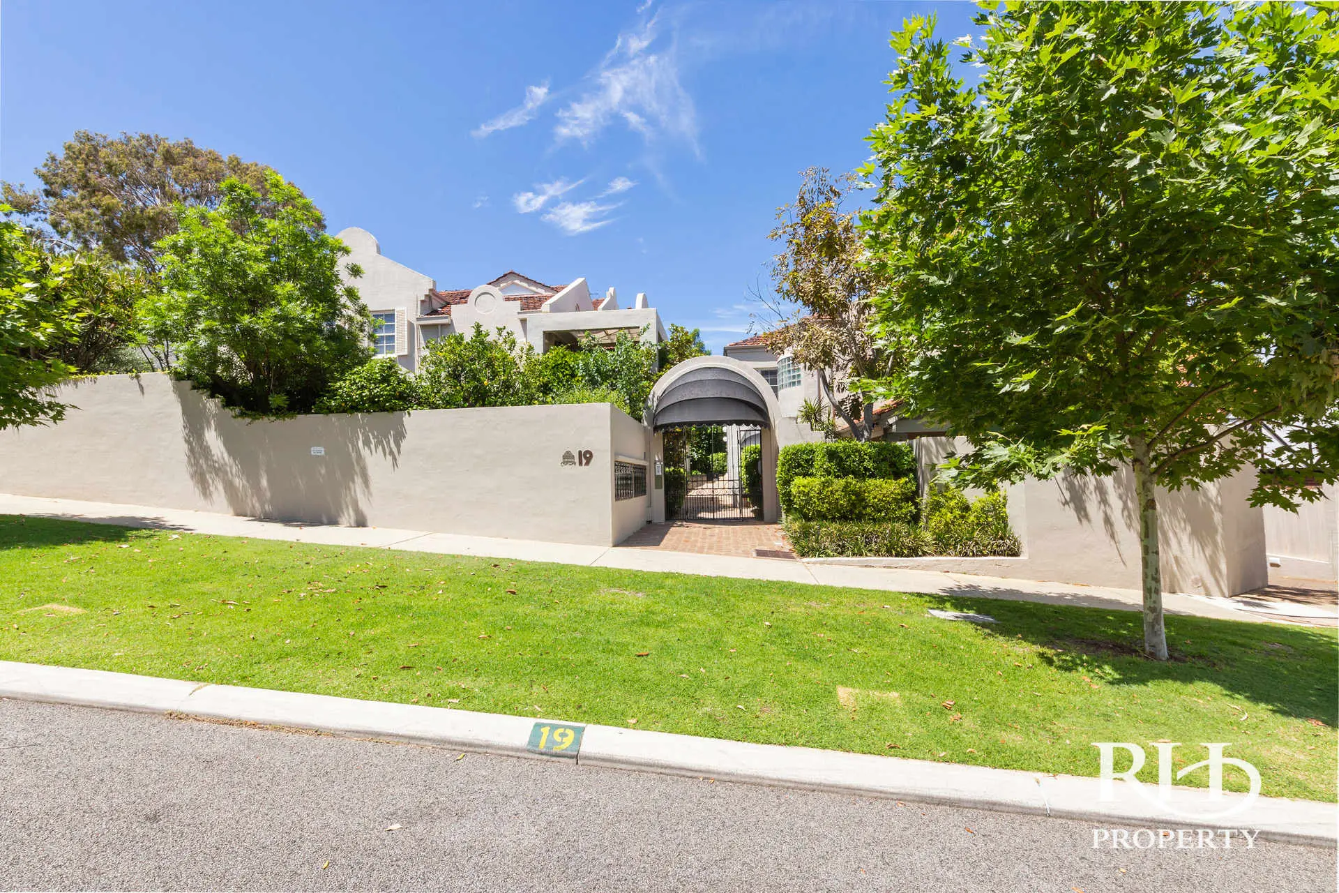 6 19 Karoo Street South Perth Wa 6151 - Image 33