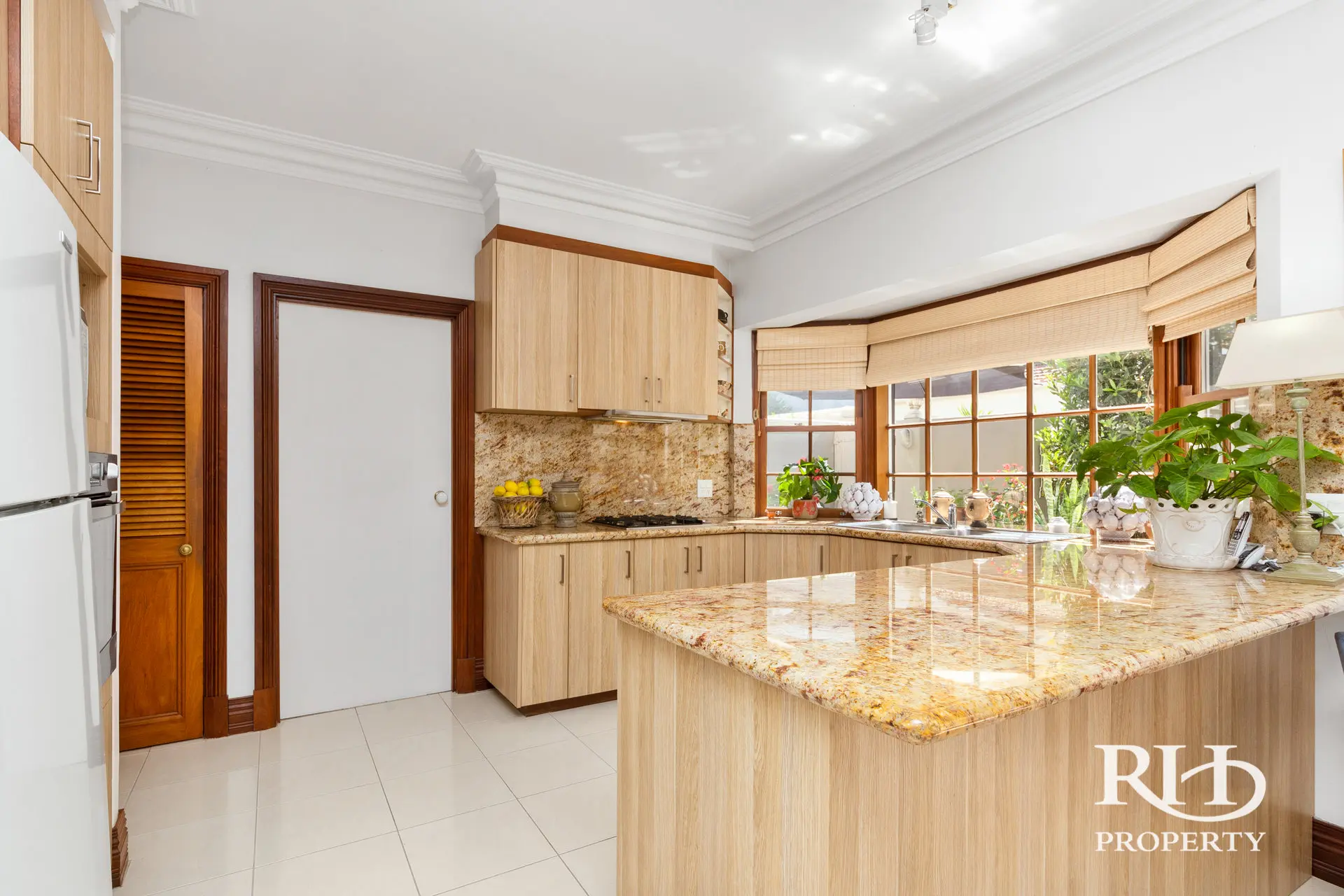 6 19 Karoo Street South Perth Wa 6151 - Image 7