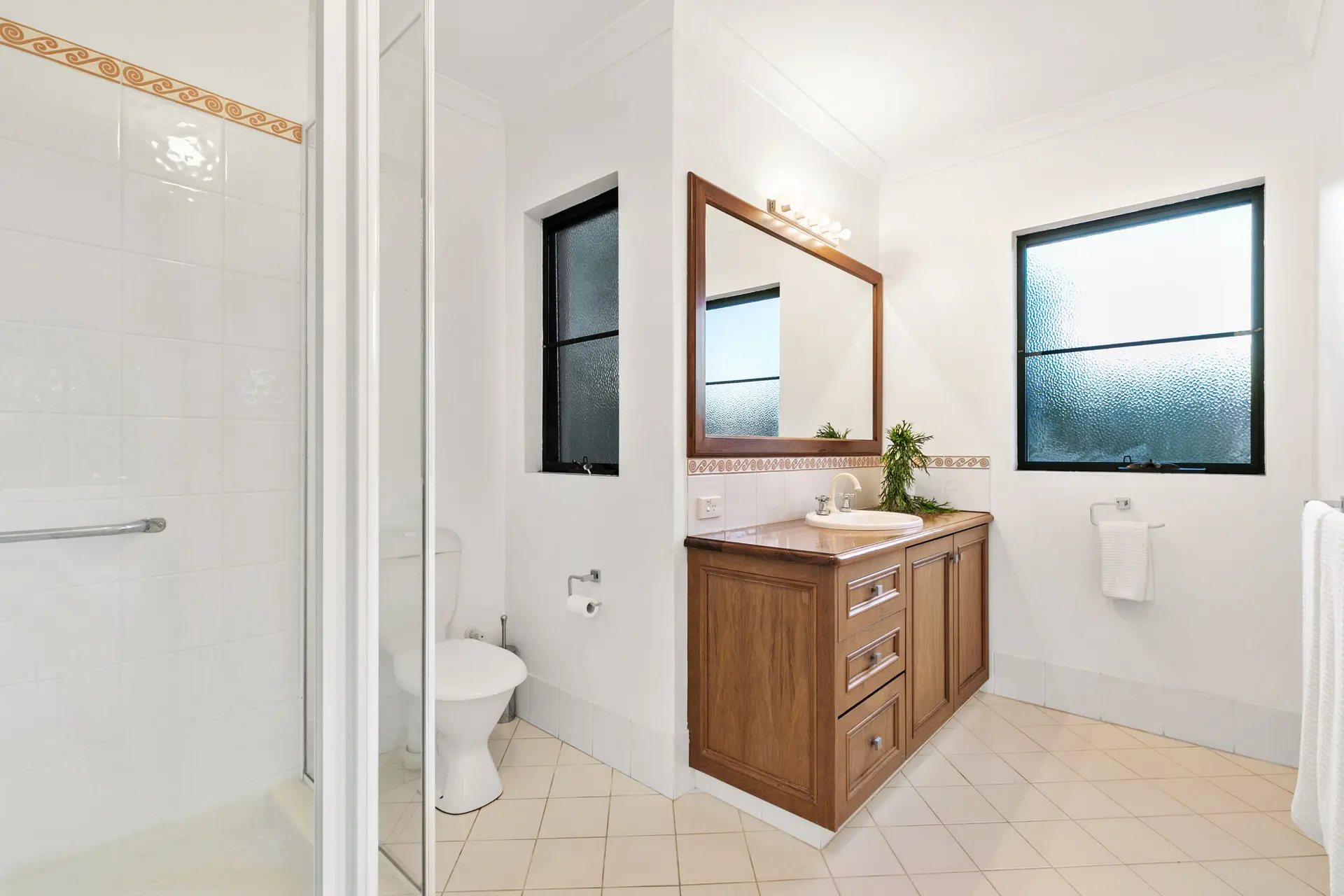 62a Strickland Street Mount Claremont Wa 6010 - Image 17
