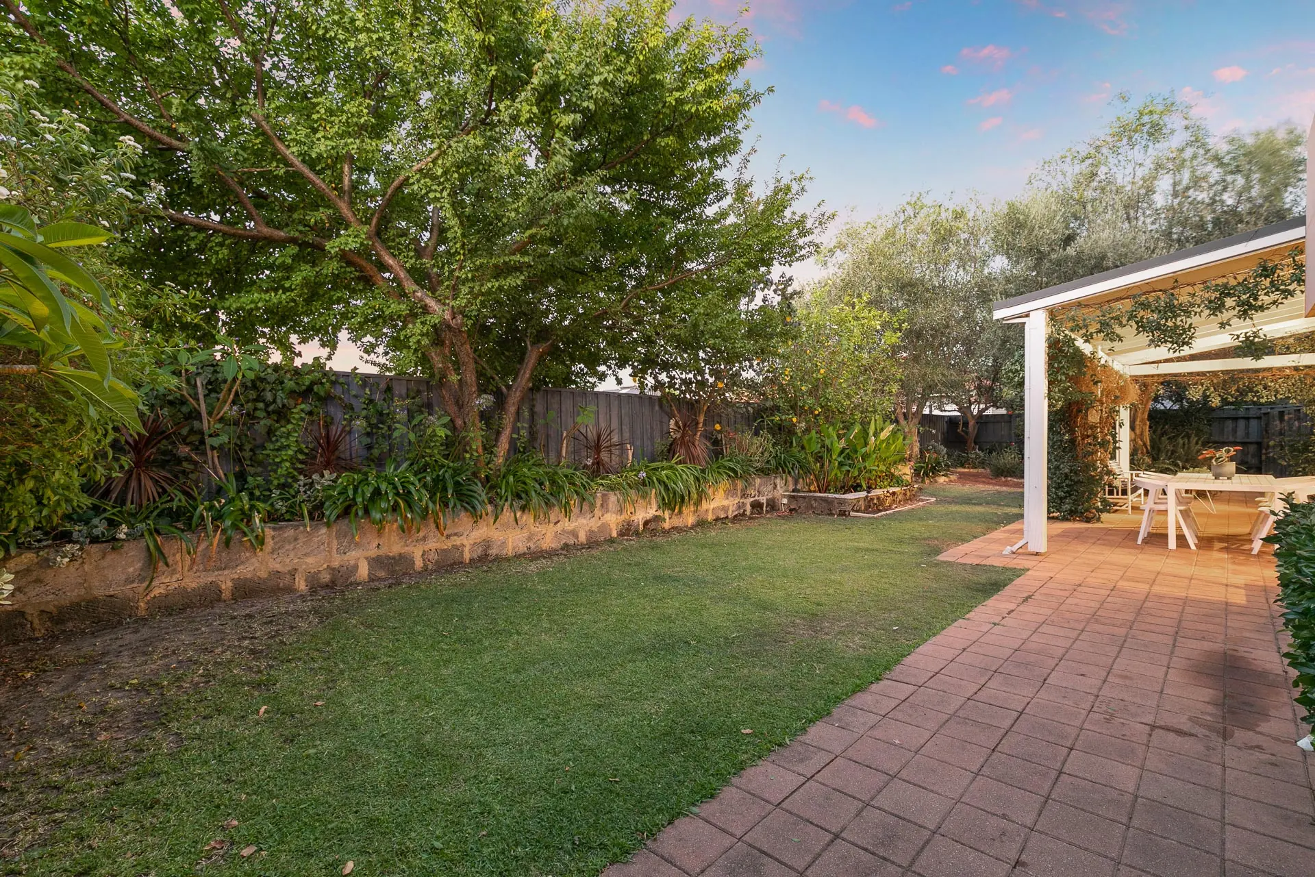 62a Strickland Street Mount Claremont Wa 6010 - Image 8