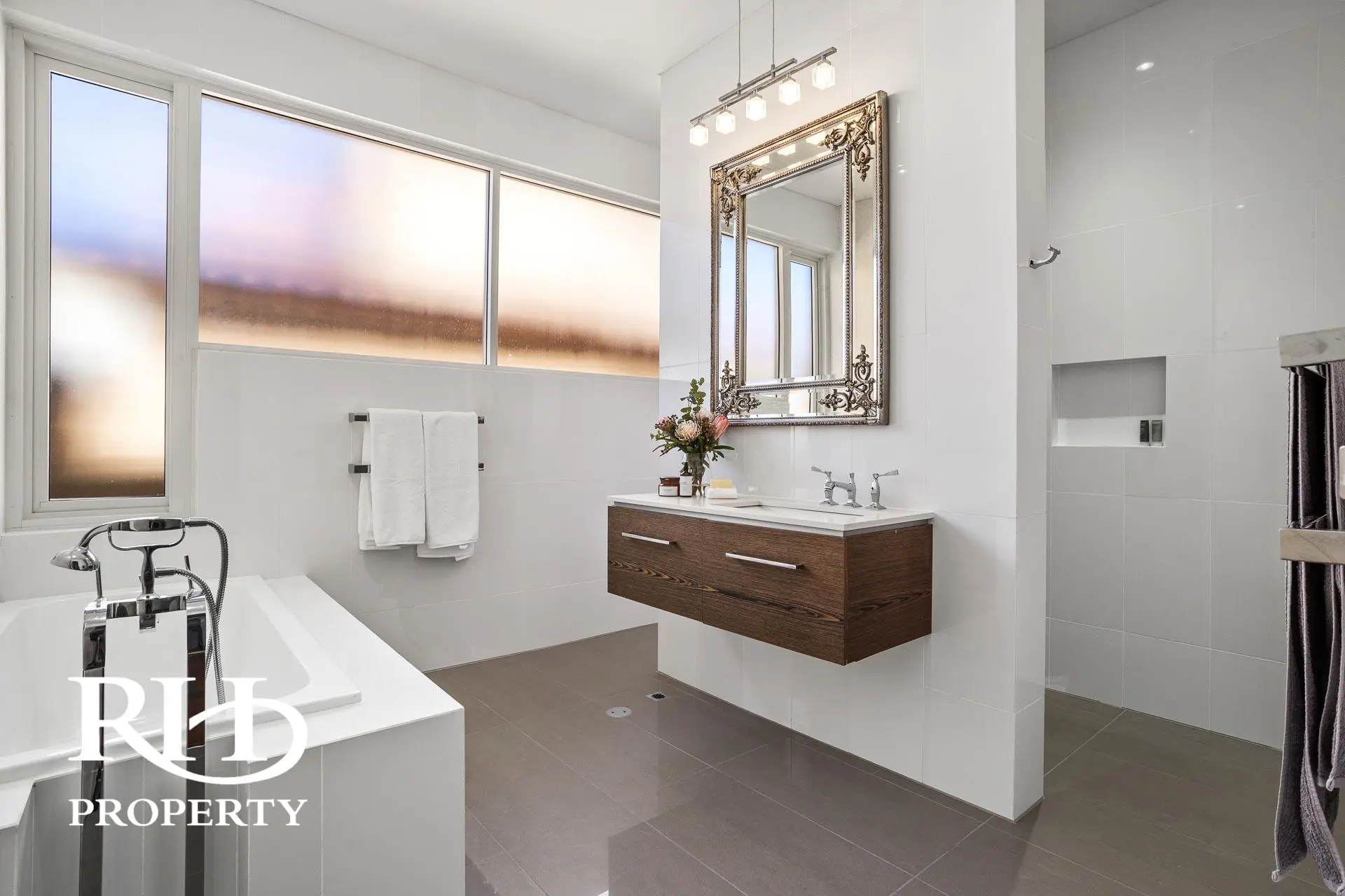 7 Livingstone Street Beaconsfield Wa 6162 - Image 10