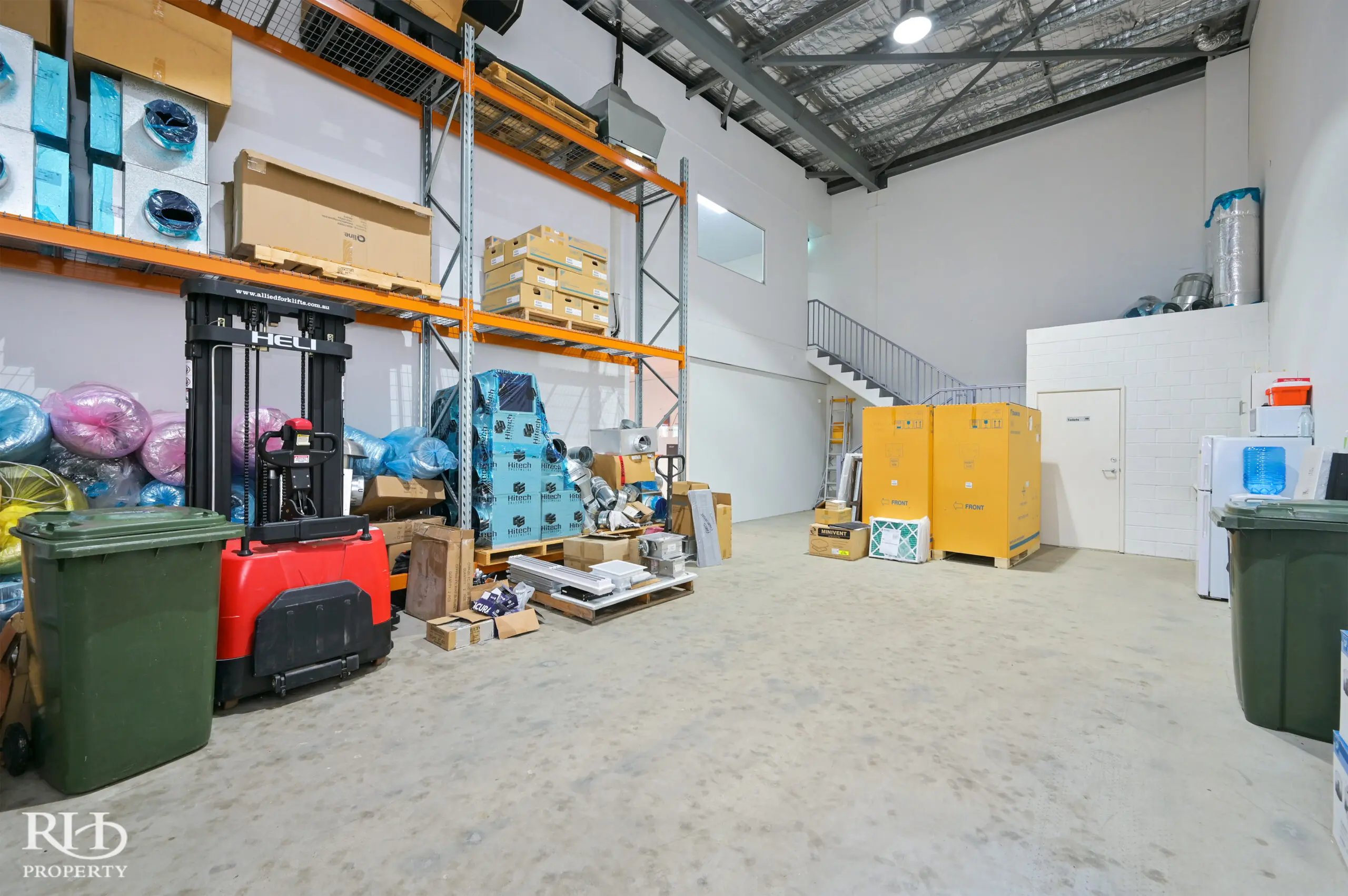 1 8 Hurley Street Canning Vale Wa 6155 - Image 21