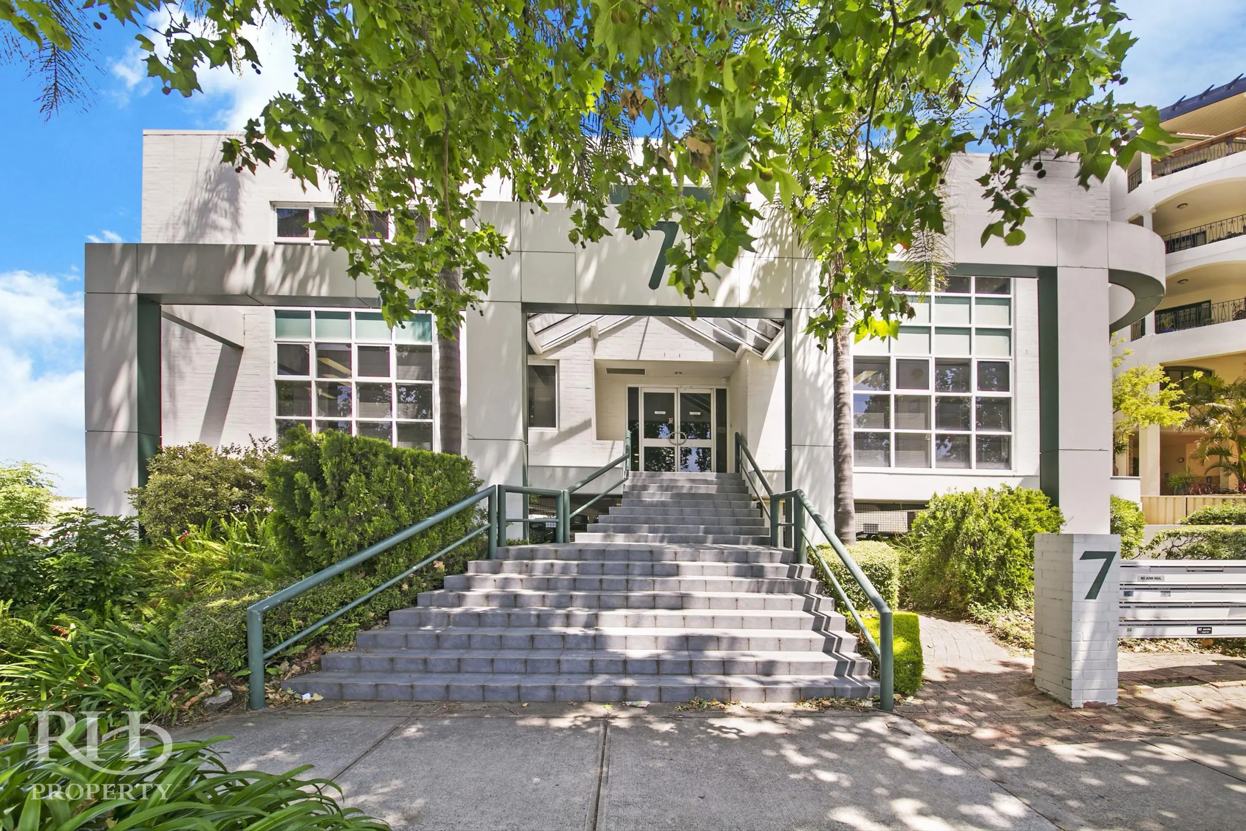 11 7 Kintail Road Applecross Wa 6153 - Image 2