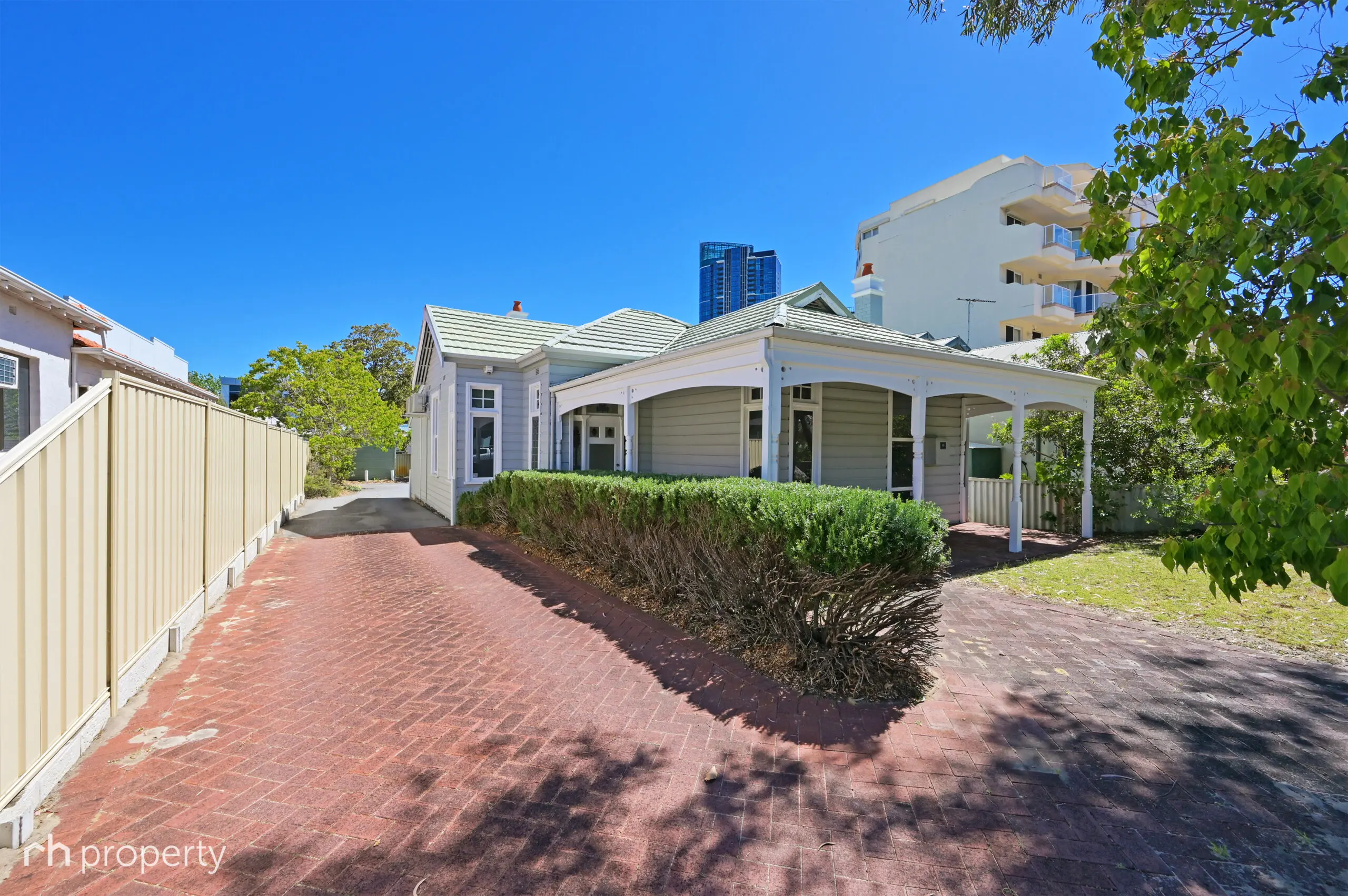 11 Hardy Street South Perth Wa 6151 - Image 3