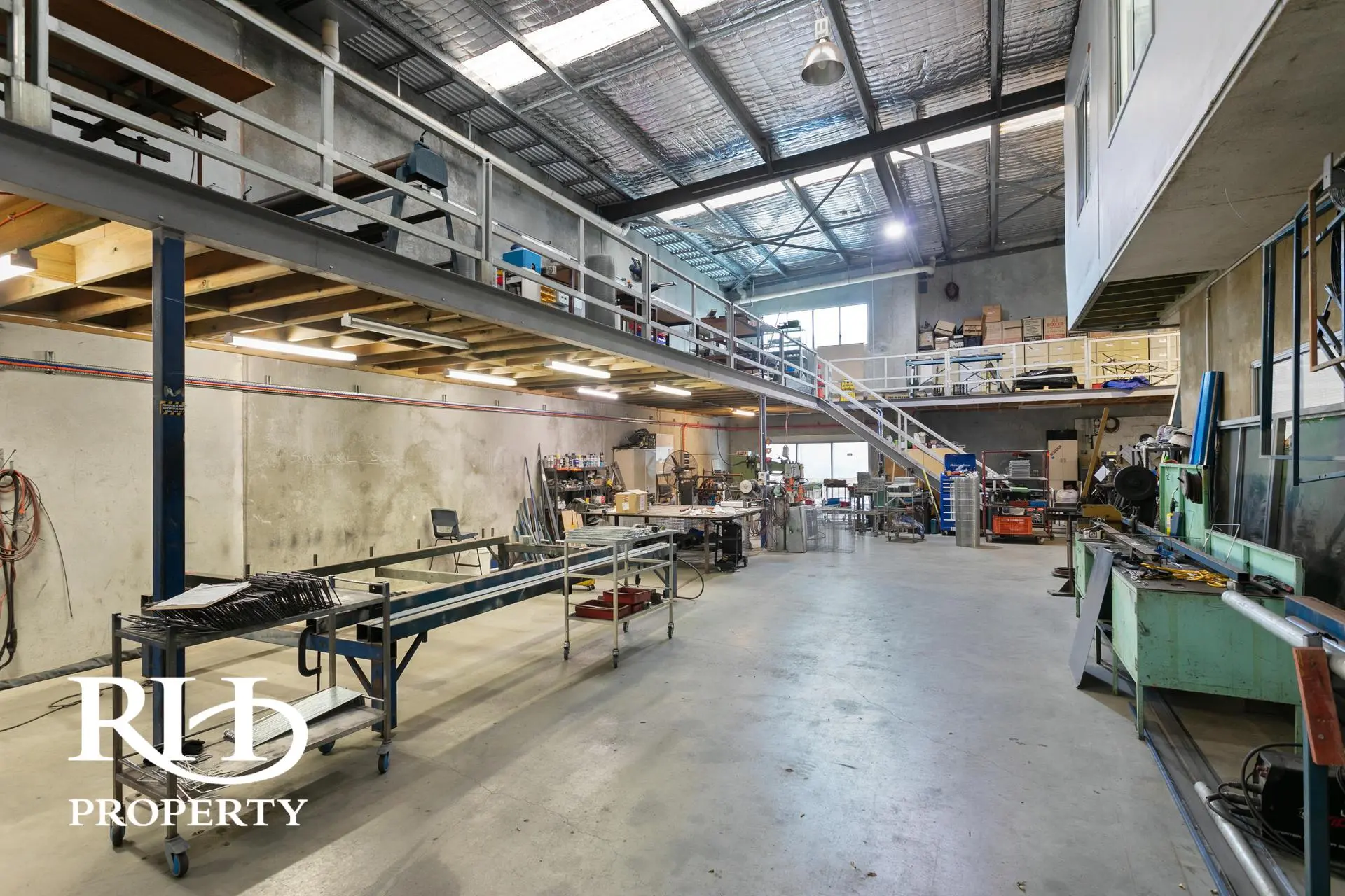 2 Bushland Ridge Bibra Lake Wa 6163 - Image 22