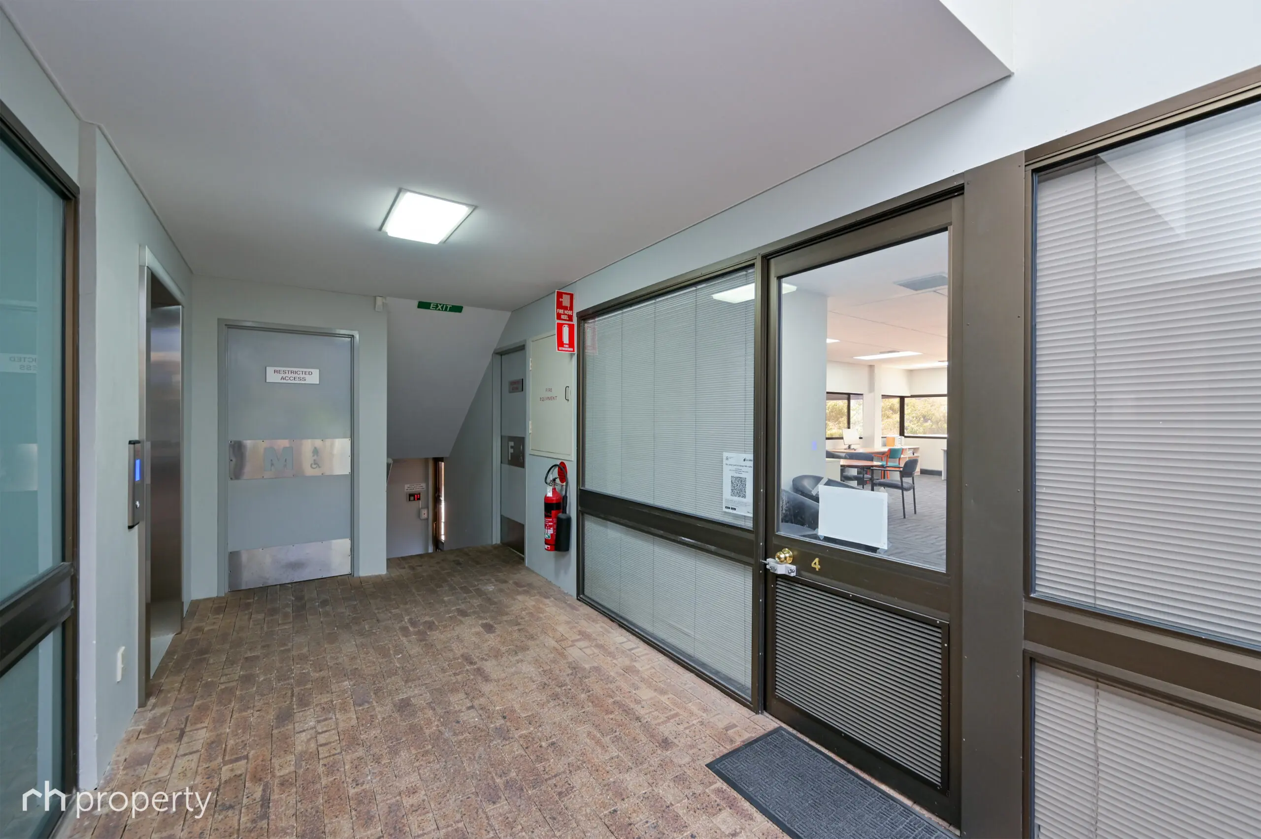 4 19 21 Outram Street West Perth Wa 6005 - Image 3