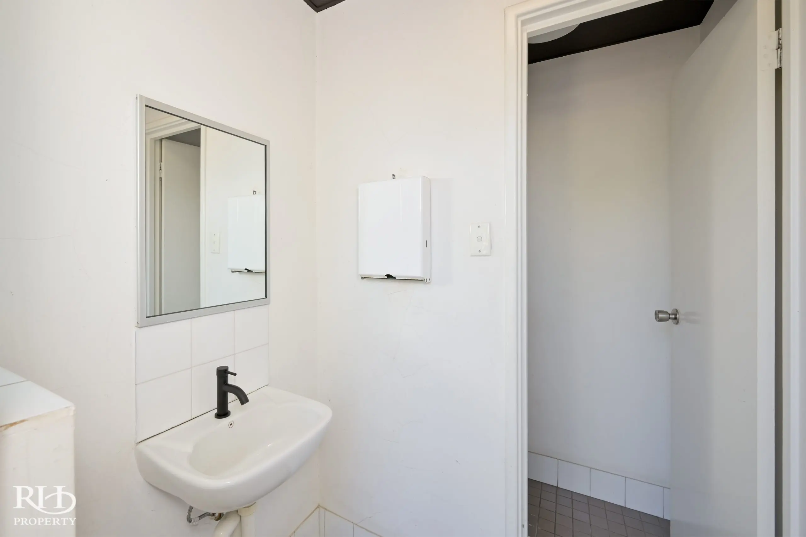 5 36 40 Commerce Avenue Armadale Wa 6112 - Image 18