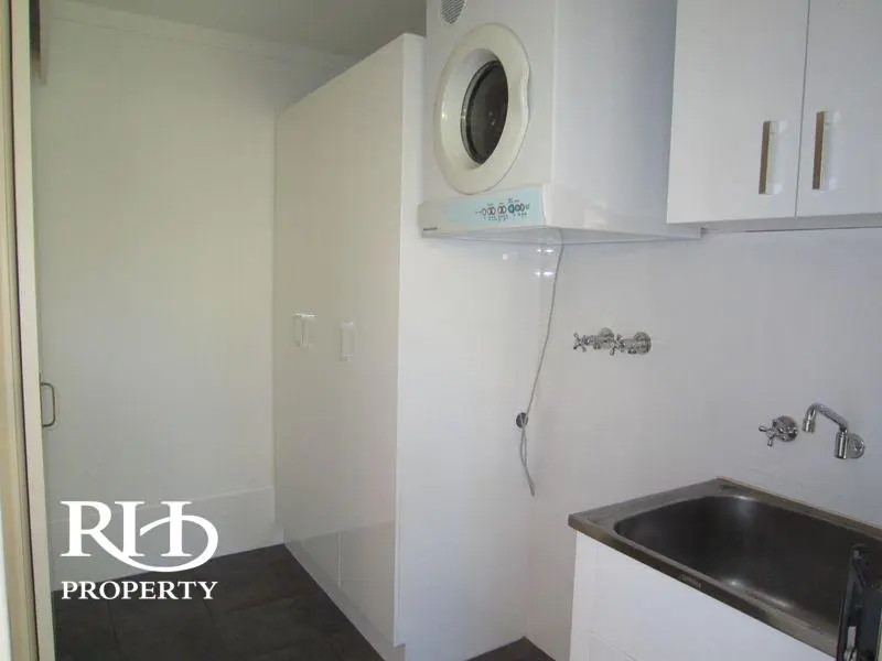 5 Hugh Court Como Wa 6152 - Image 10