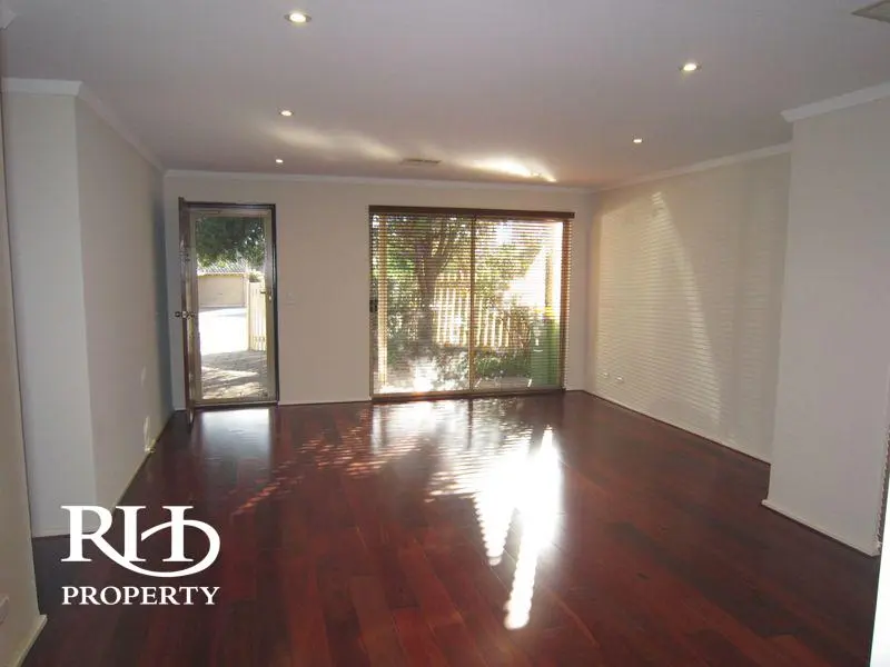 5 Hugh Court Como Wa 6152 - Image 3