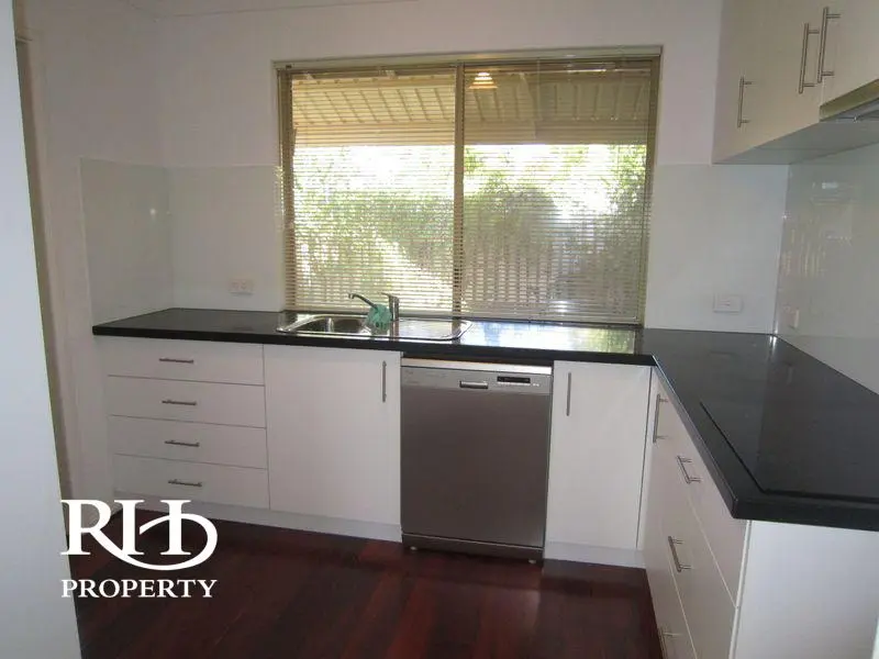5 Hugh Court Como Wa 6152 - Image 5