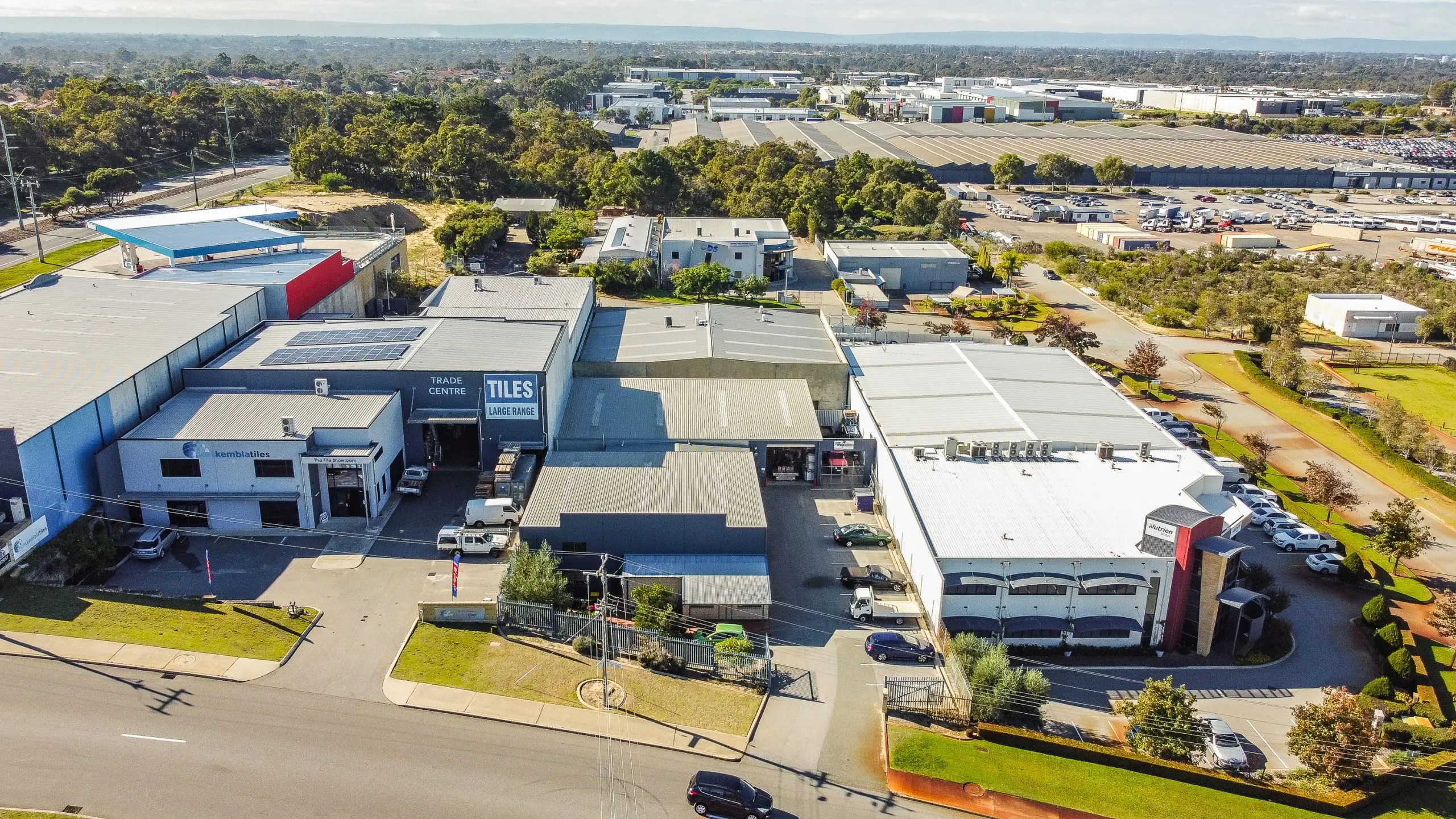 5 Port Kembla Drive Bibra Lake Wa 6163 - Image 2