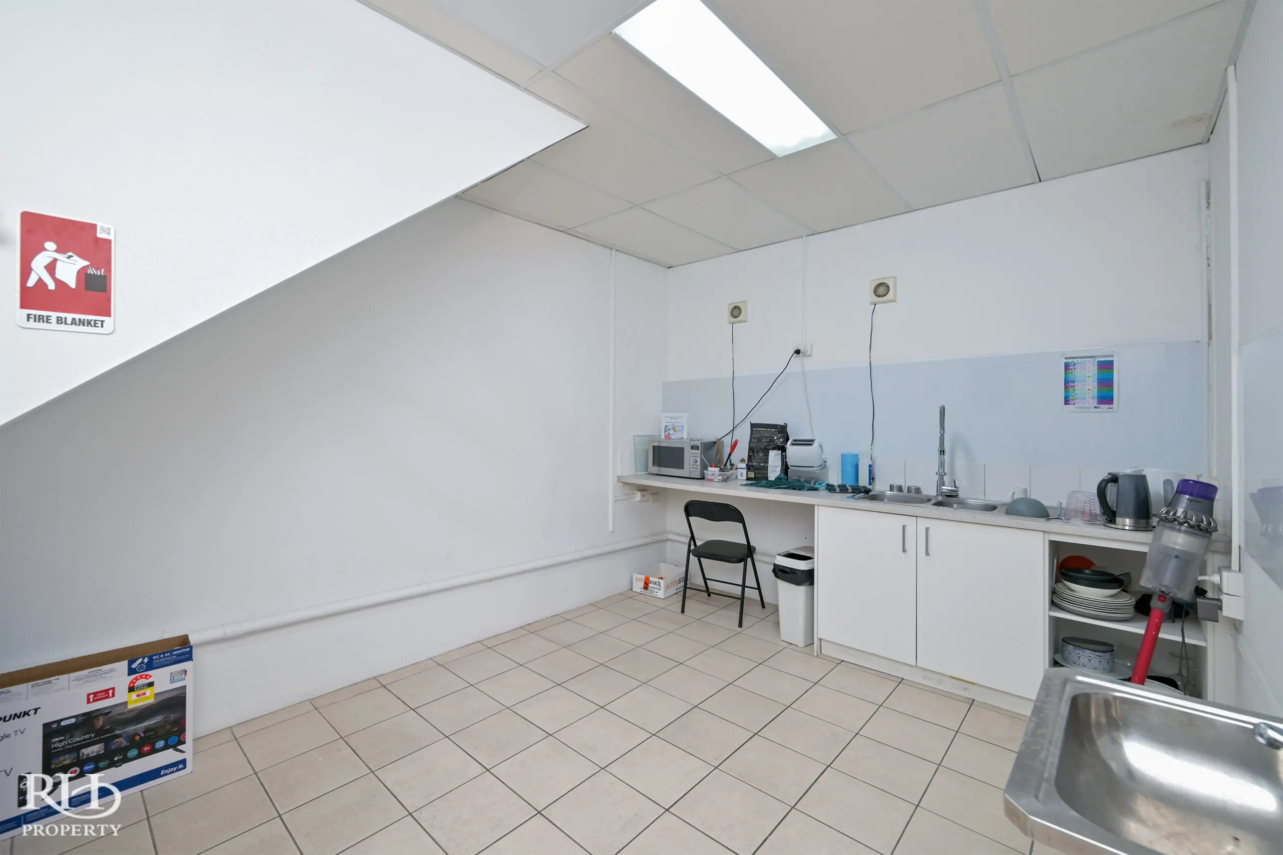 56 Reserve Drive Mandurah Wa 6210 - Image 25