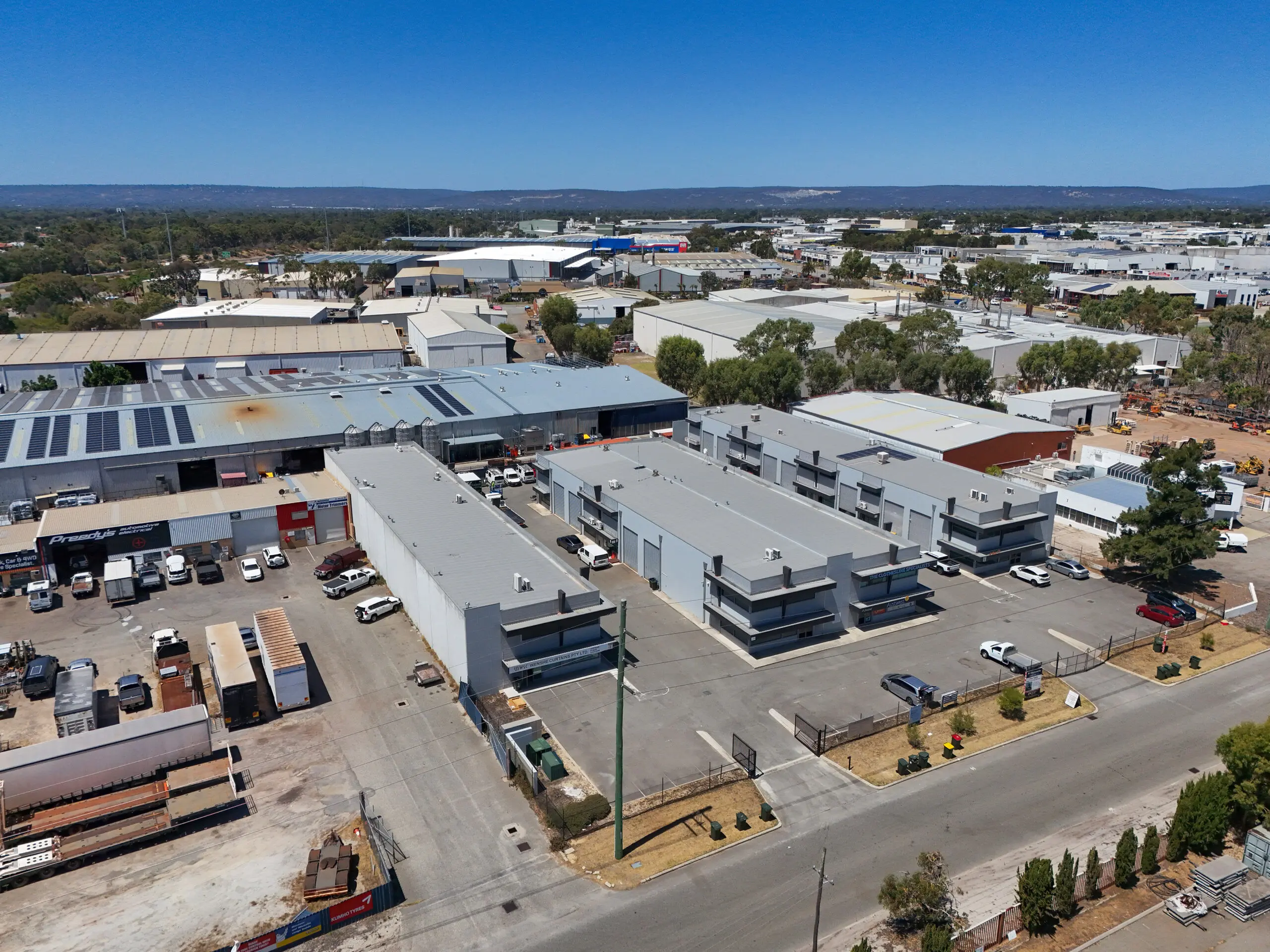 8 8 Hurley Street Canning Vale Wa 6155 - Image 17