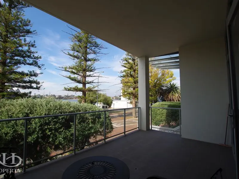 C2 1 The Esplanade Mount Pleasant Wa 6153 - Image 8