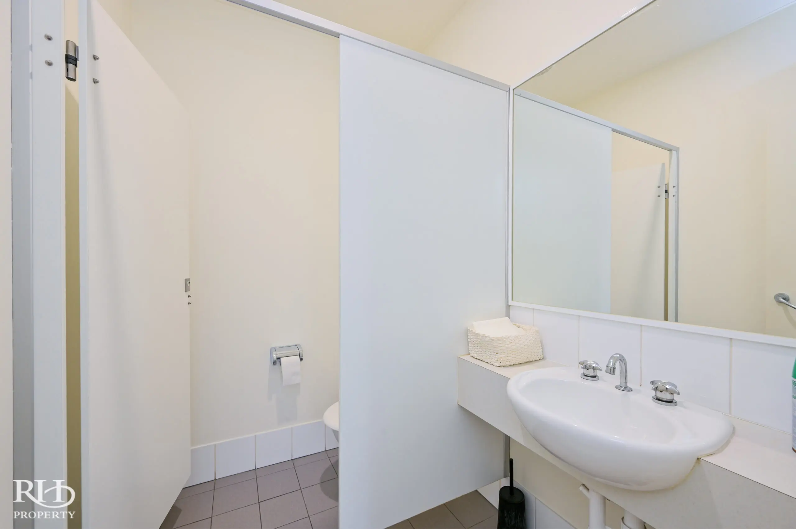 D2 118 Railway Street West Perth Wa 6005 - Image 31